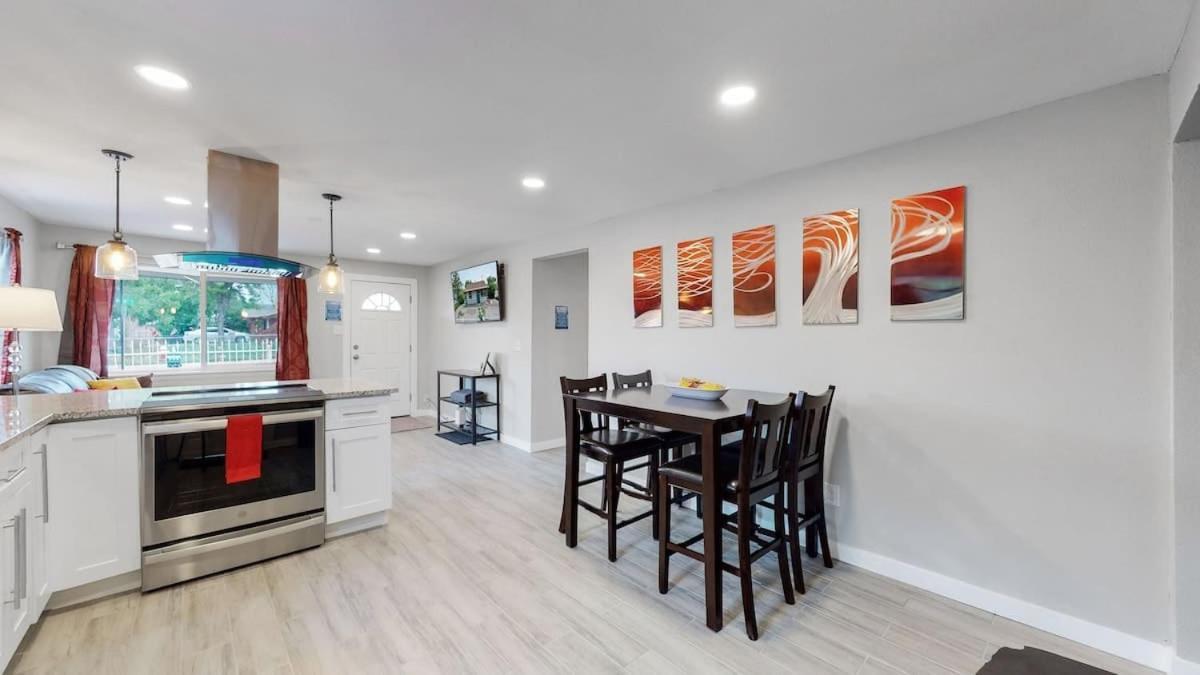 Southwest Charm Spacious Family Near * Denver
